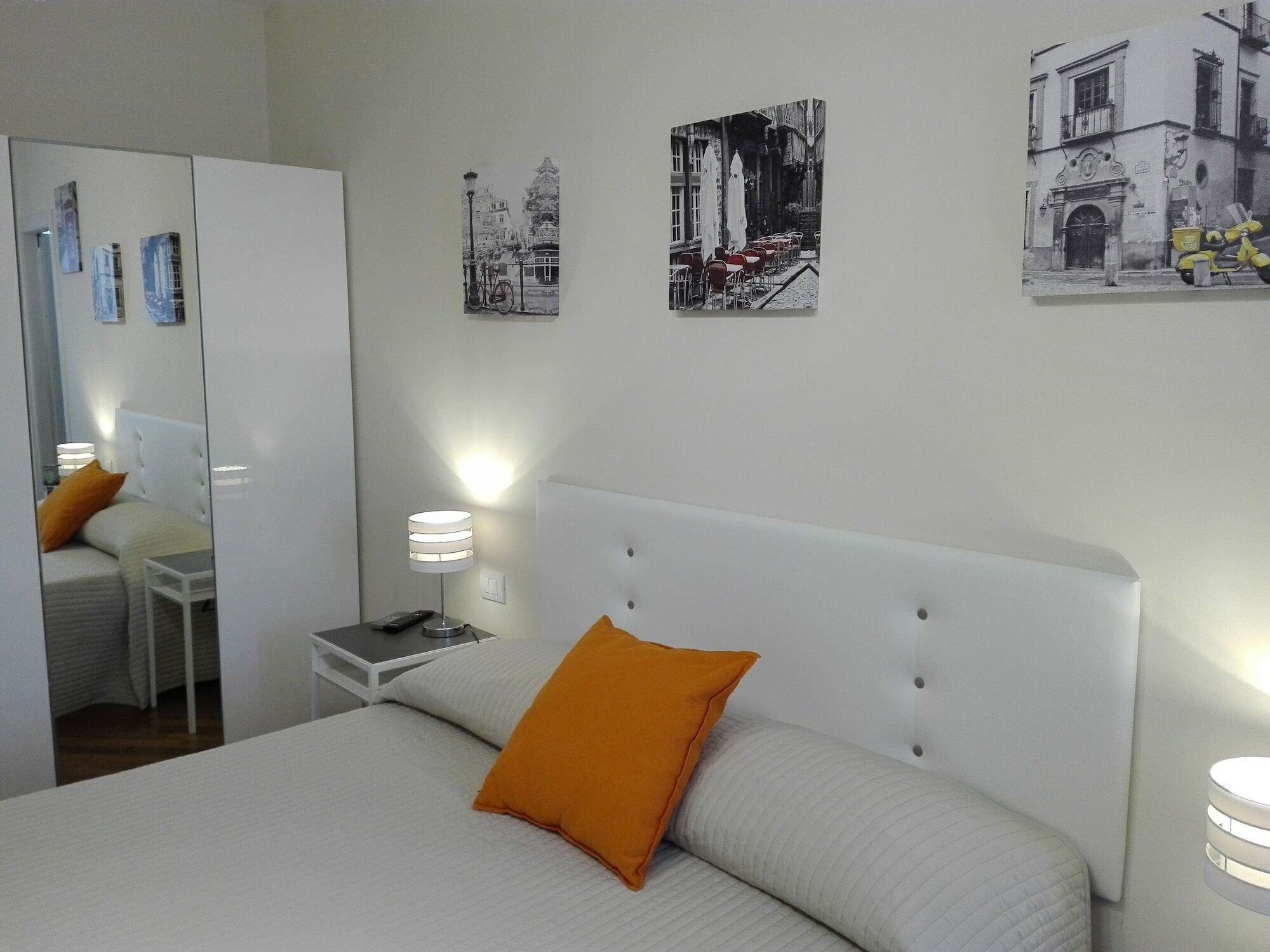 Residenza Piazza Moro Bed & Breakfast Bari Exterior photo